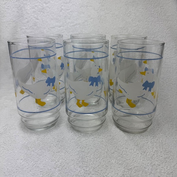 Vintage Libby Goose Drinking Glasses Set of 6, White Goose with Blue Bows 1980s - Picture 1 of 16